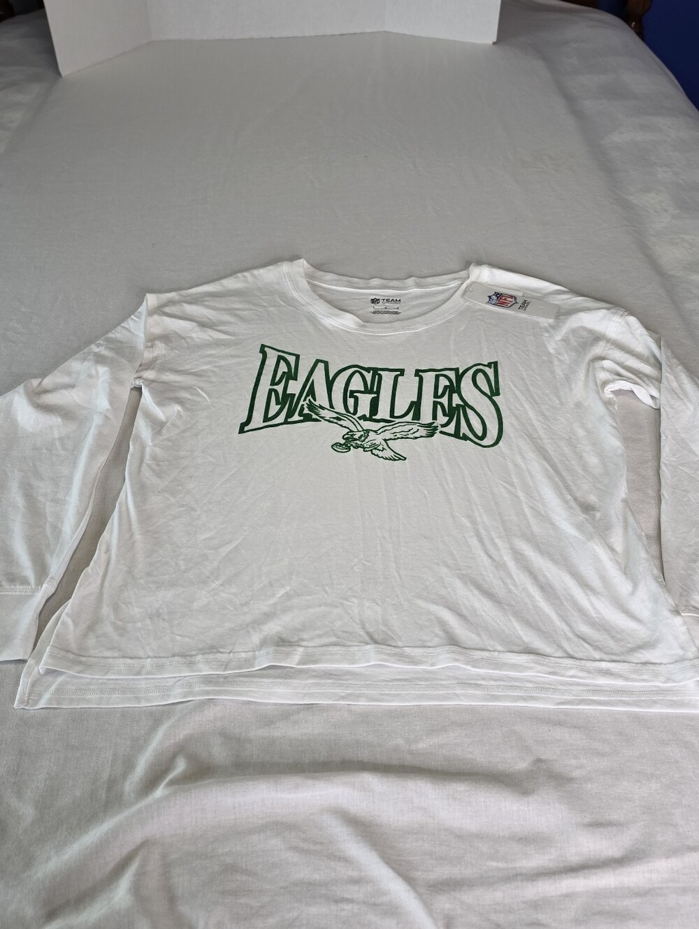 Philadelphia Eagles NFL Licensed Long Sleeve T-Shirt White Green Logo NWT Size L